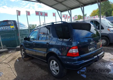 2002 Mercedes-Benz Ml 320 z USA, uszkodzony, nr VIN 4JGAB54E52A339847